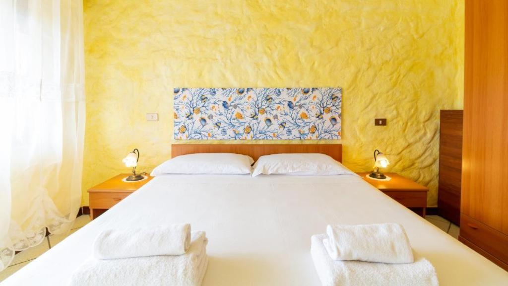 La Ginestra Apartment Cabras Exterior photo